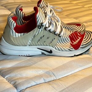 Nike Air Presto Hypnotic